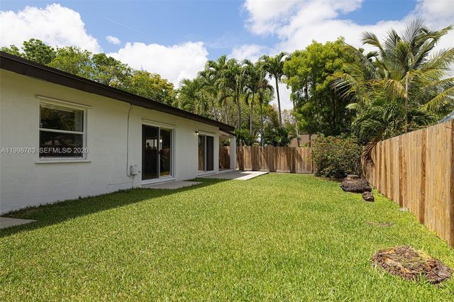 10241 SW 128th Ave, Miami, FL 33186