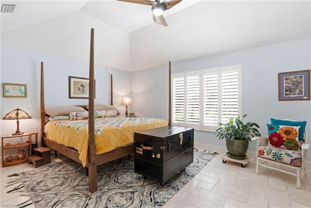 681 7th ST SW, Naples, FL 34117