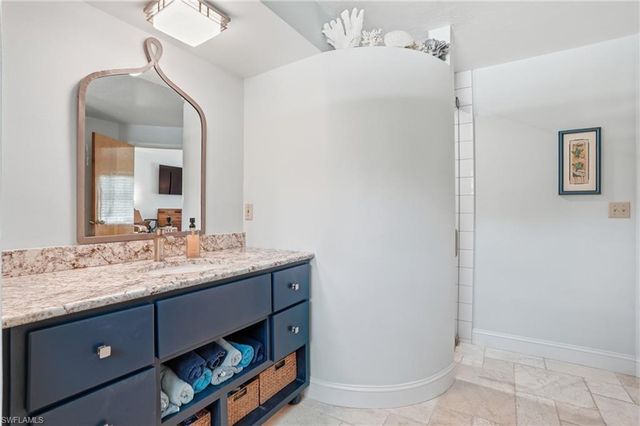 681 7th ST SW, Naples, FL 34117