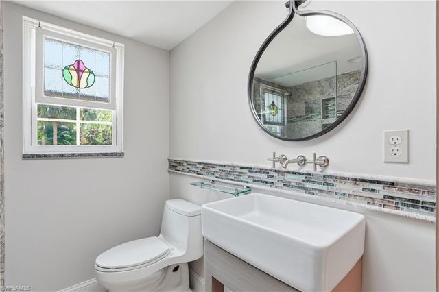 681 7th ST SW, Naples, FL 34117