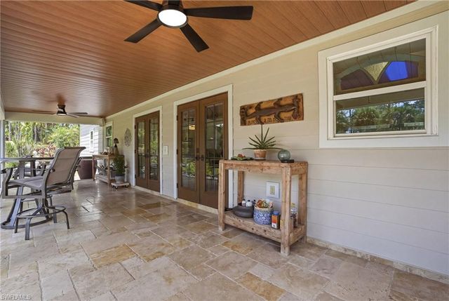 681 7th ST SW, Naples, FL 34117