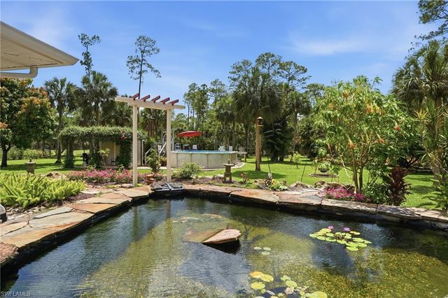681 7th ST SW, Naples, FL 34117