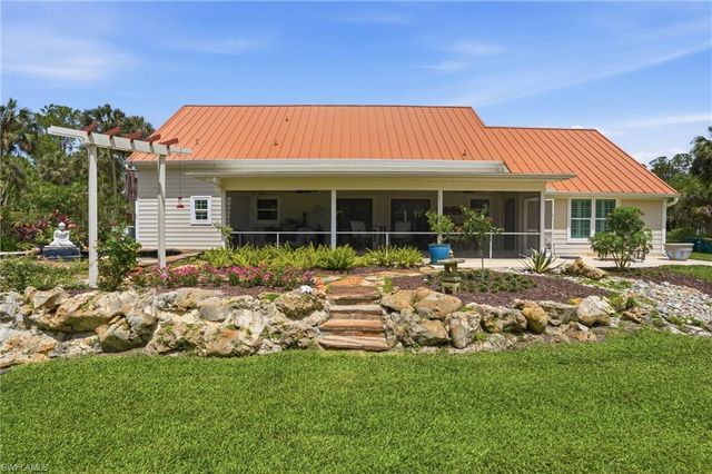 681 7th ST SW, Naples, FL 34117