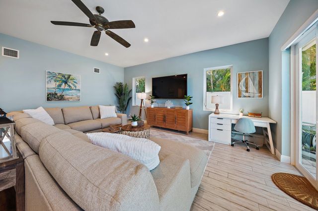 500 Sunrise Way, Juno Beach, FL 33408