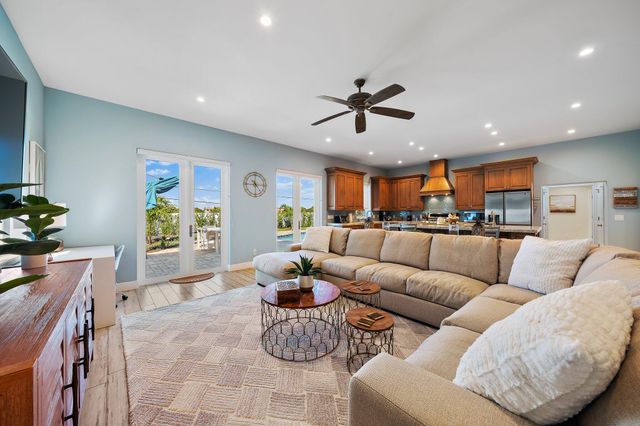 500 Sunrise Way, Juno Beach, FL 33408