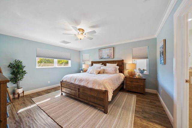 500 Sunrise Way, Juno Beach, FL 33408