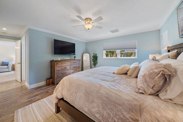 500 Sunrise Way, Juno Beach, FL 33408