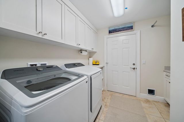 500 Sunrise Way, Juno Beach, FL 33408