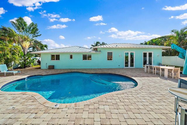 500 Sunrise Way, Juno Beach, FL 33408