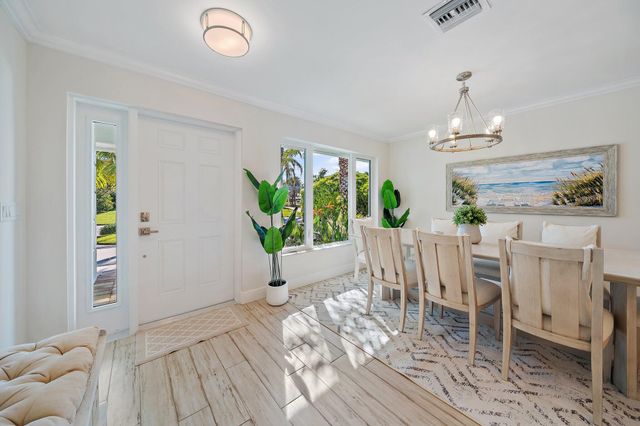 500 Sunrise Way, Juno Beach, FL 33408