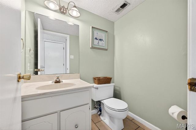 31 Park Charles Boulevard A, St Peters, MO 63376