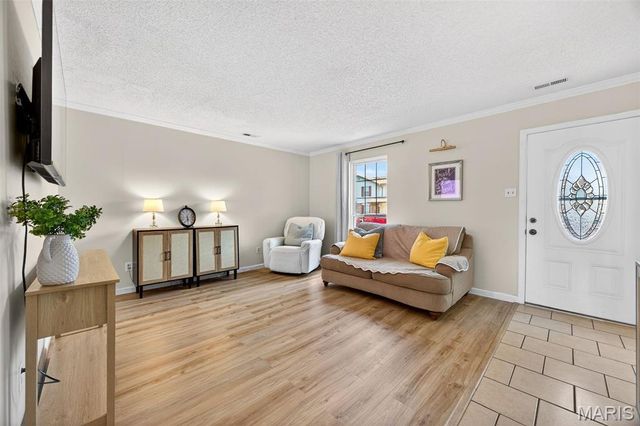 31 Park Charles Boulevard A, St Peters, MO 63376