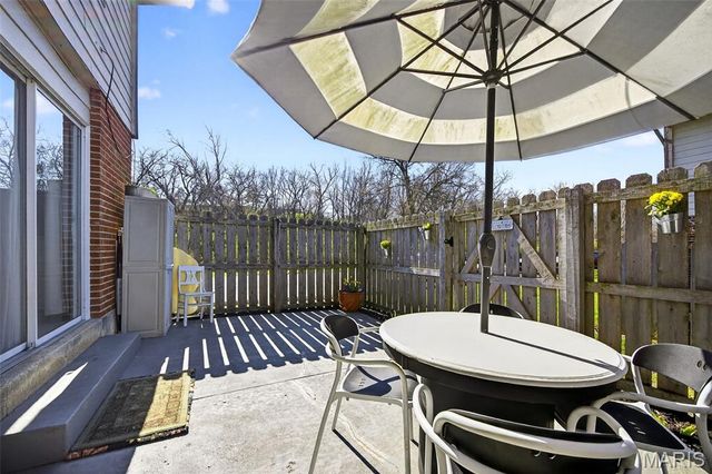 31 Park Charles Boulevard A, St Peters, MO 63376