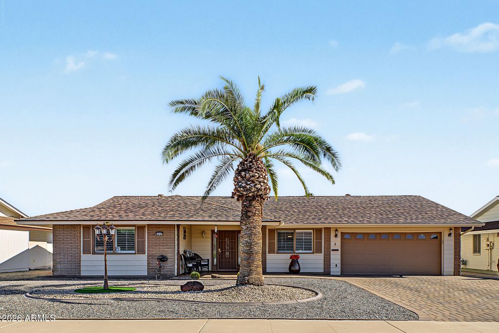 10947 W MEADE Drive, Sun City, AZ 85351 — exterior