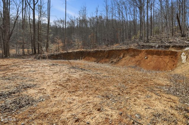 724 Dry Creek Road, Jonesborough, TN 37659
