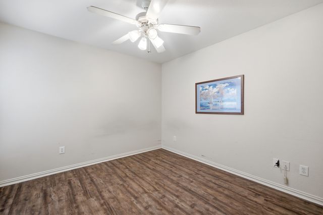 917 Water Oak Drive, Grapevine, TX 76051