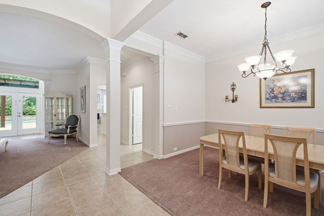 917 Water Oak Drive, Grapevine, TX 76051