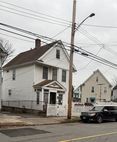 412 Dewey Street, Bridgeport, CT 06605