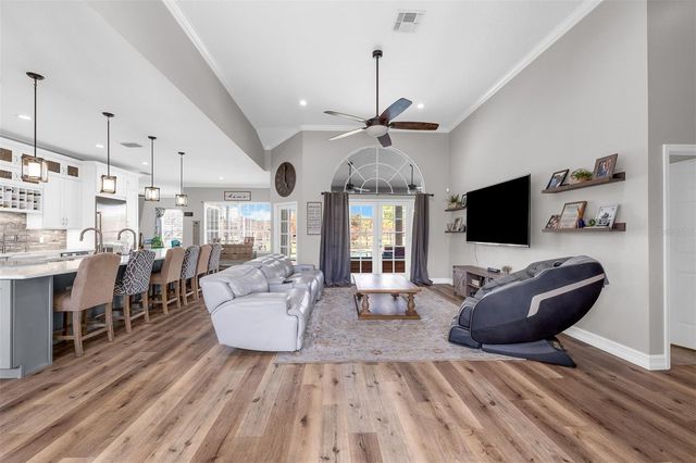 8704 BENOIT AVENUE, Orlando, FL 32836