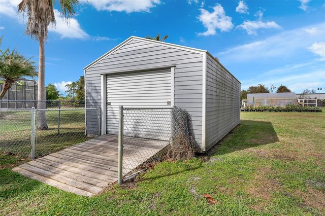 8704 BENOIT AVENUE, Orlando, FL 32836