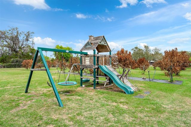 8704 BENOIT AVENUE, Orlando, FL 32836