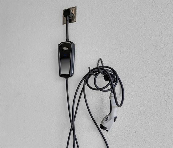 8704 BENOIT AVENUE, Orlando, FL 32836