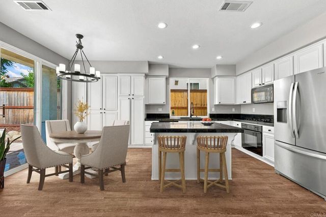 1495 Enchante Way, Oceanside, CA 92056