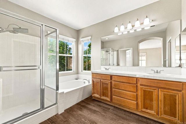 1495 Enchante Way, Oceanside, CA 92056