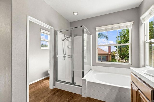 1495 Enchante Way, Oceanside, CA 92056