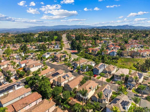 1495 Enchante Way, Oceanside, CA 92056