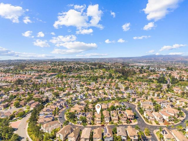 1495 Enchante Way, Oceanside, CA 92056