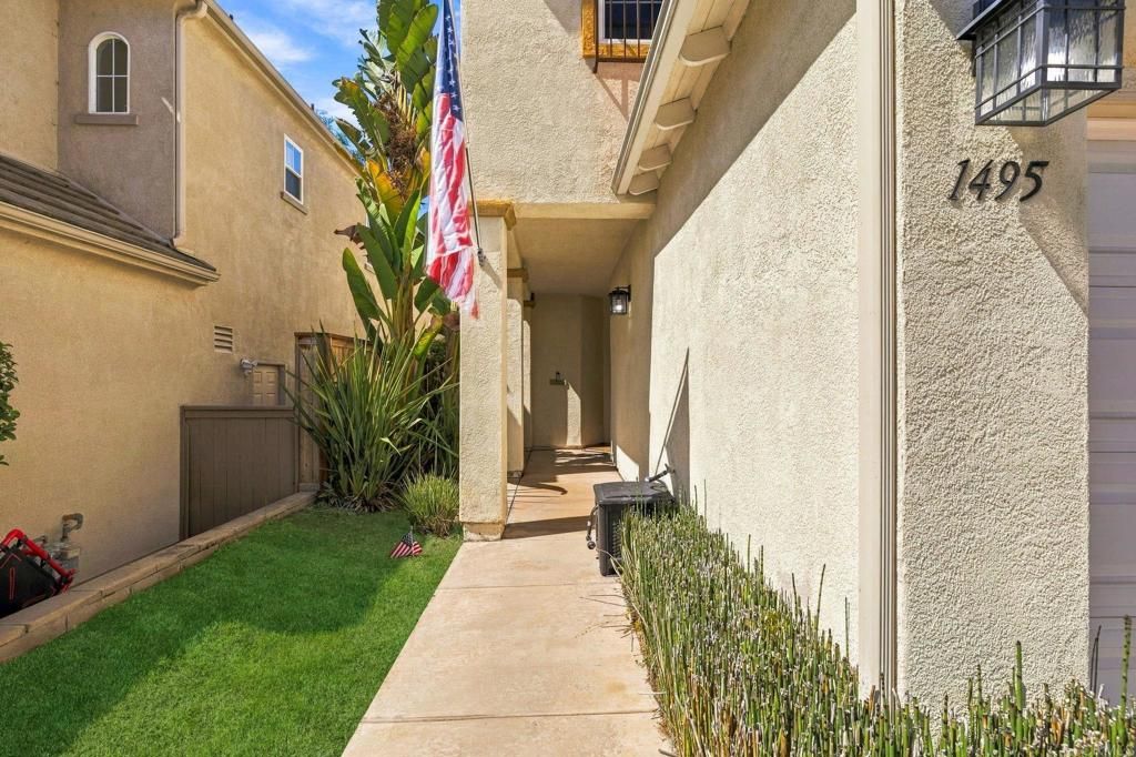 1495 Enchante Way, Oceanside, CA 92056 — photo 5
