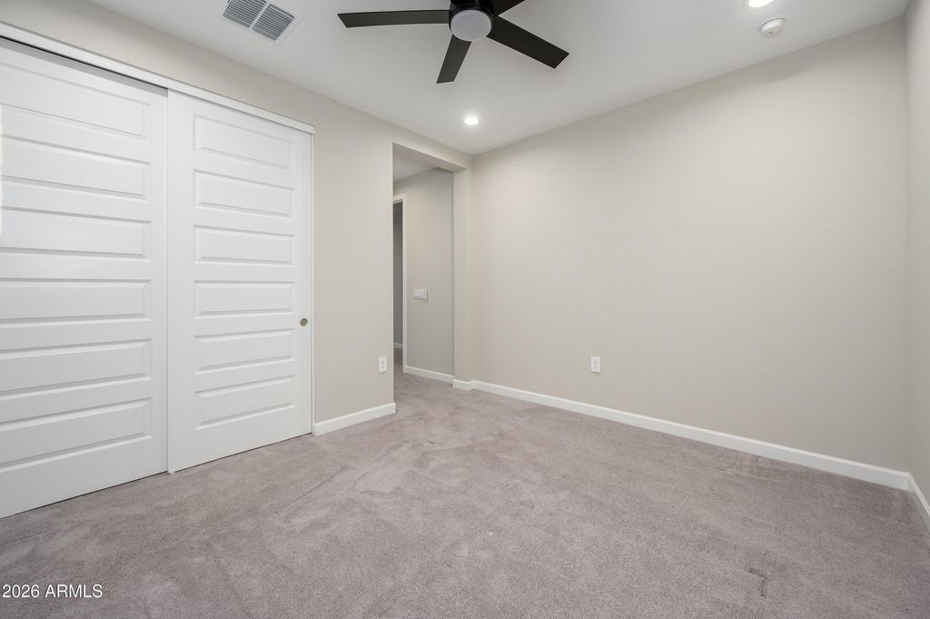 Image 23 of property listing at 21307 N 59th Terrace, Phoenix, AZ 85054