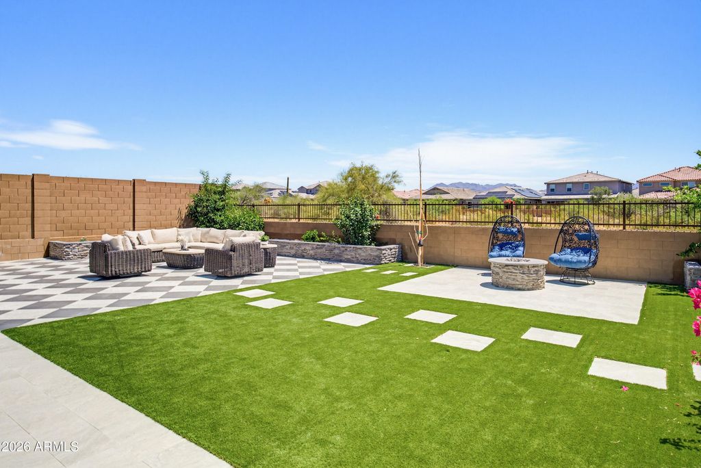 Image 27 of property listing at 21307 N 59th Terrace, Phoenix, AZ 85054