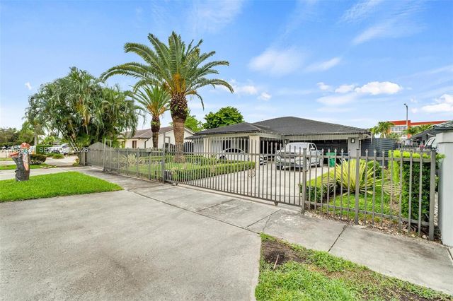 344 NW 136th Place B, Miami, FL 33182