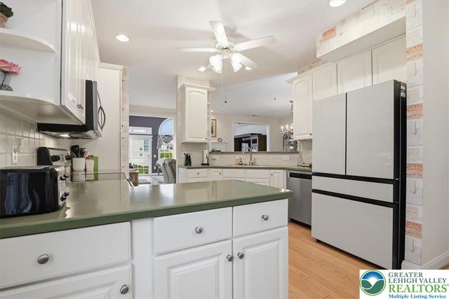 3 Nottingham Lane, Easton, PA 18045