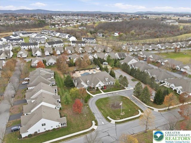 3 Nottingham Lane, Easton, PA 18045