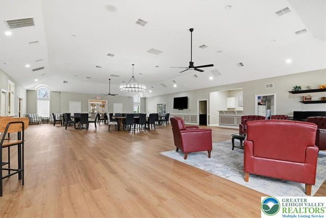 3 Nottingham Lane, Easton, PA 18045