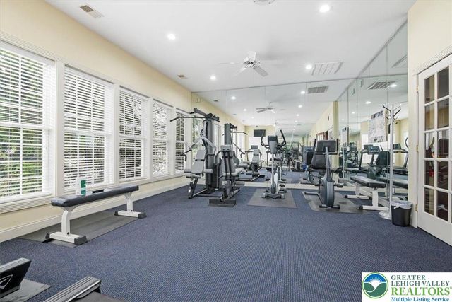 3 Nottingham Lane, Easton, PA 18045