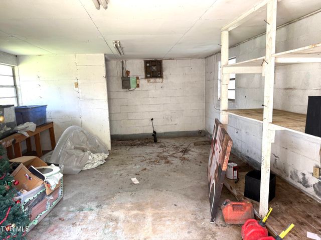 2661 Bristol Highway, Gate City, VA 24251