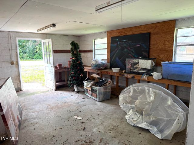 2661 Bristol Highway, Gate City, VA 24251