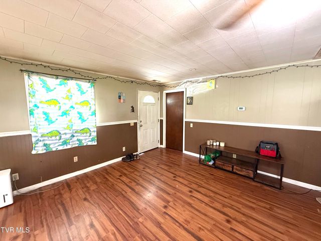 2661 Bristol Highway, Gate City, VA 24251