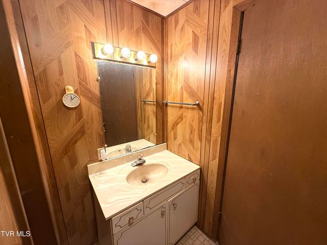 2661 Bristol Highway, Gate City, VA 24251