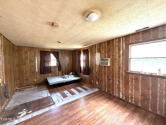 2661 Bristol Highway, Gate City, VA 24251