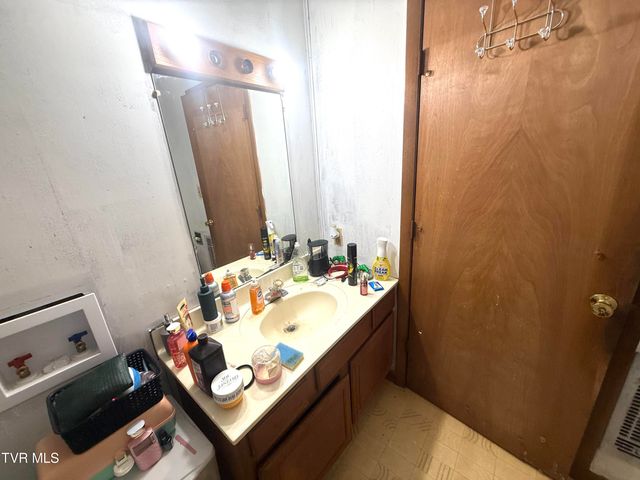 2661 Bristol Highway, Gate City, VA 24251