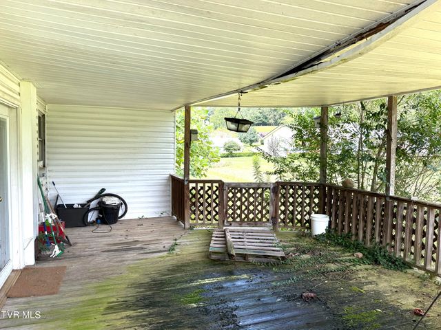 2661 Bristol Highway, Gate City, VA 24251