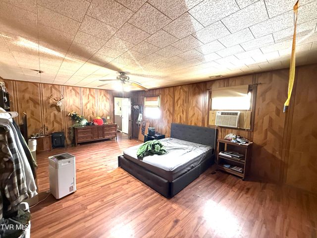 2661 Bristol Highway, Gate City, VA 24251