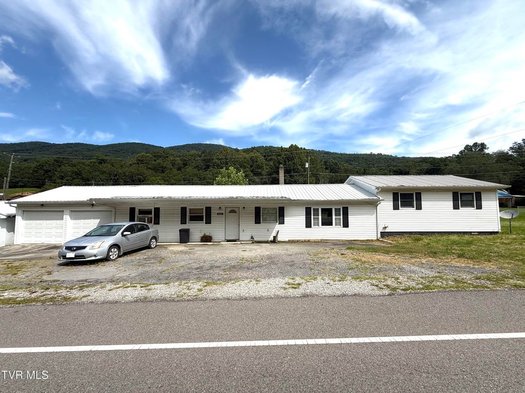 2661 Bristol Highway, Gate City, VA 24251