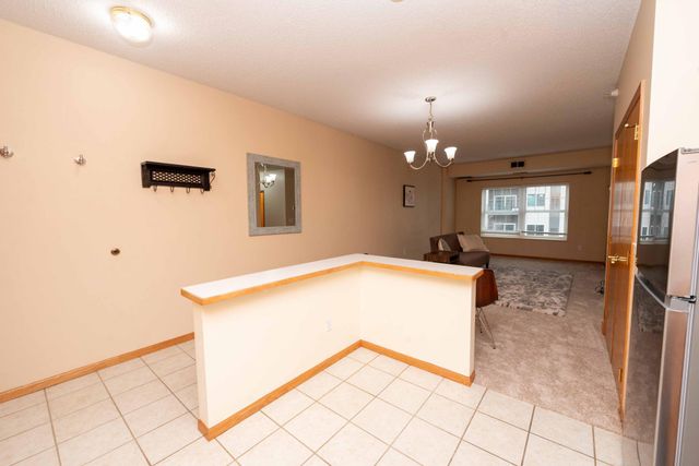 4824 E 53rd Street 322, Minneapolis, MN 55417