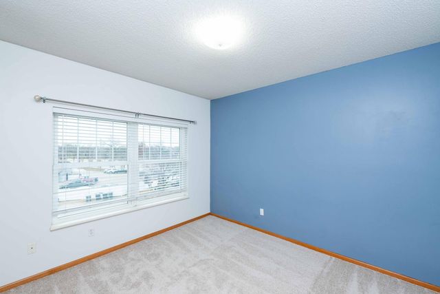 4824 E 53rd Street 322, Minneapolis, MN 55417